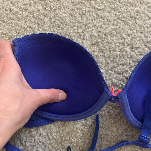 Tezenis Lace Demi pushup Bra size: 34C - Picture 4 of 6